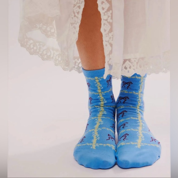 Free People Tie a Bow Ankle Socks in Light Blue - Picture 1 of 2